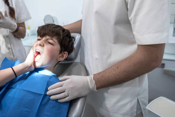 Best Emergency Tooth Extraction in South Burlington, VT